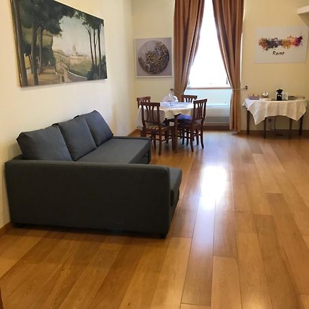 I Prati Di Roma Suites Экстерьер фото